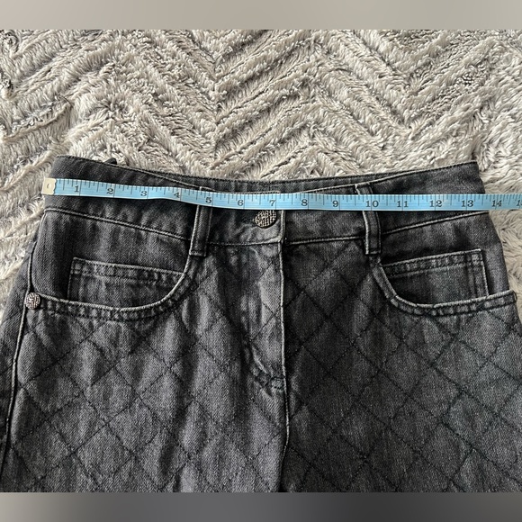 🖤🤍 CHANEL Quilted Stitched Grey Denim Jeans - Picture 13 of 17